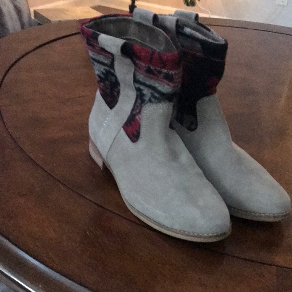 Tom Boots - Picture 2 of 4